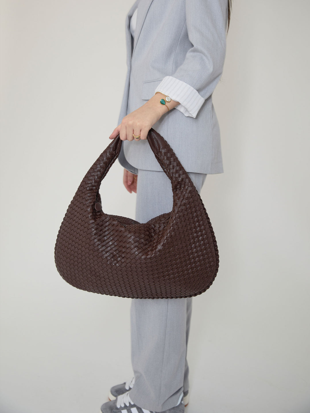 Stilvolle Damenhandtasche Geflochten Braun - IdealeKleiden