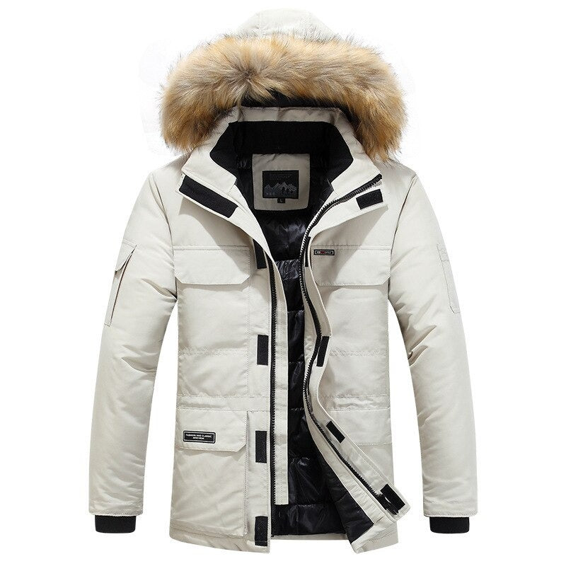 Manteau d'hiver homme avec détails en fourrure de luxe