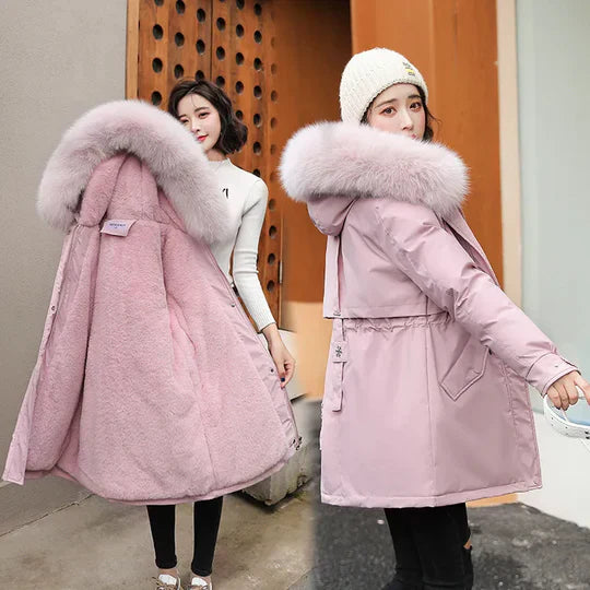 Parka long femme tendance avec col fourrure