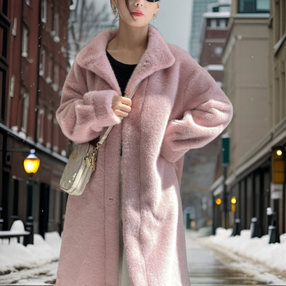 Exklusiver Wintermantel aus echtem Pelz - IdealeKleiden