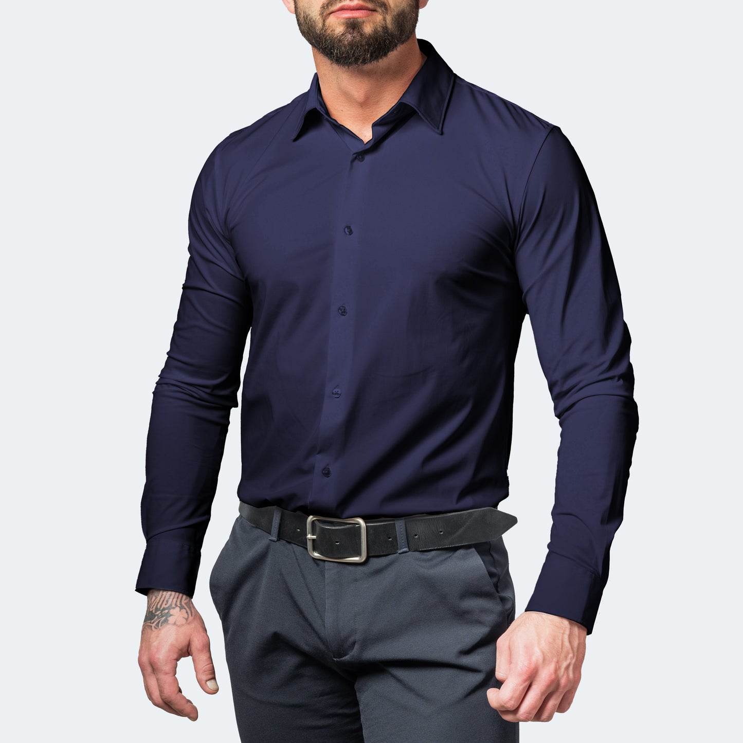 Chemise confortable en tissu stretch au design moderne
