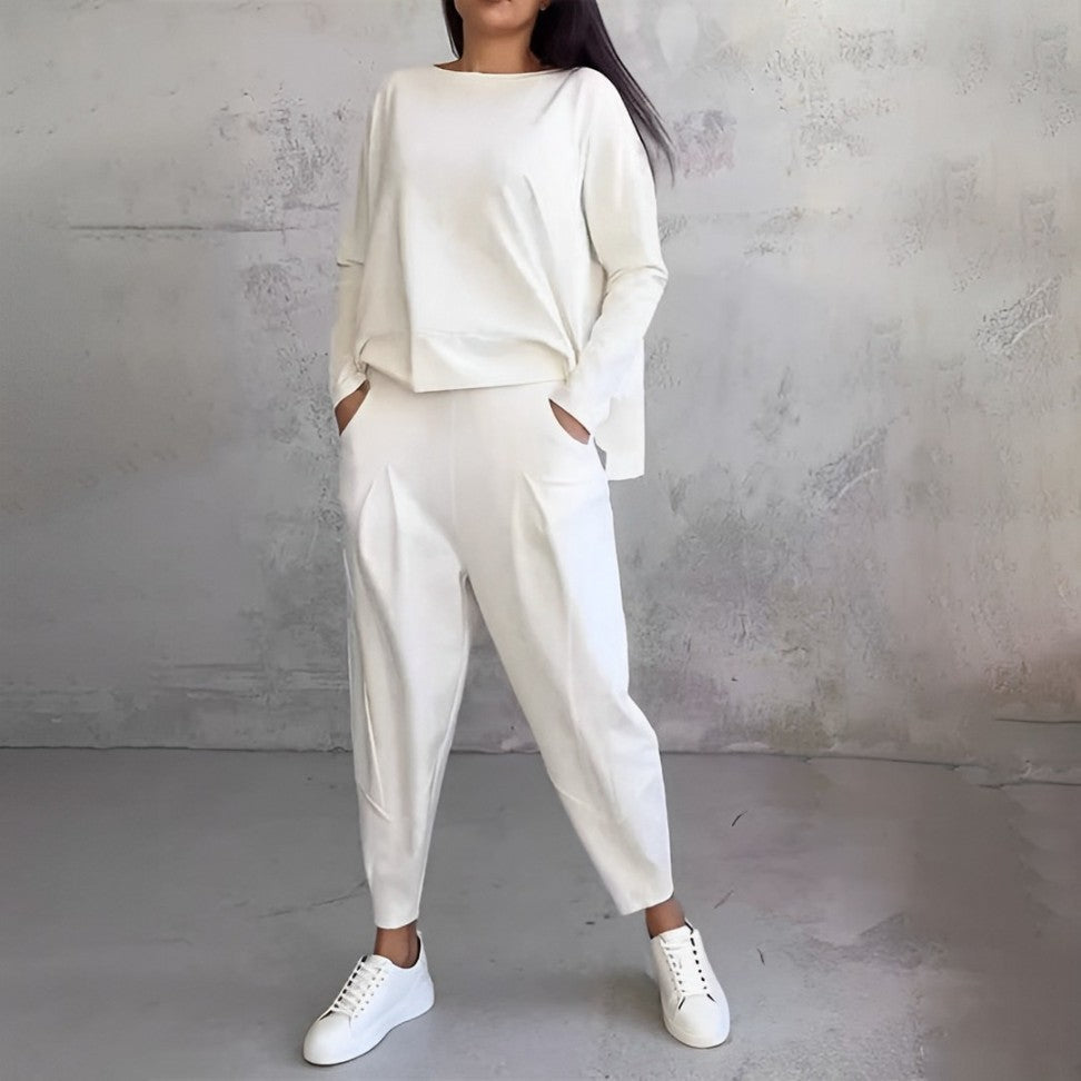 Modische Damen-Kleidung Satz mit Hoodie-Look - IdealeKleiden