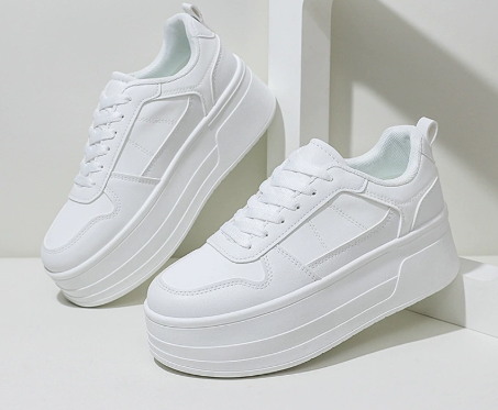 Baskets montantes compensées confortables pour femmes