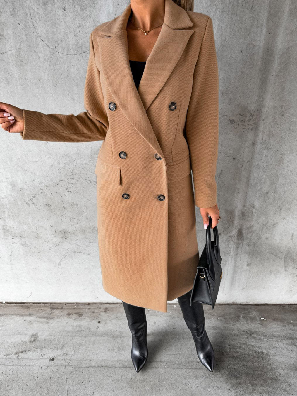 Longue veste femme élégante et confortable