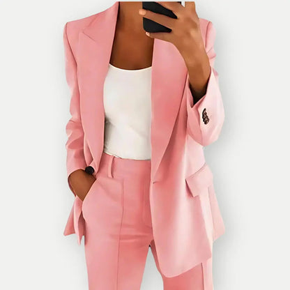Ensemble blazer et pantalon élégant pour femme