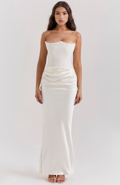 Élégante robe longue pour invitée de mariage