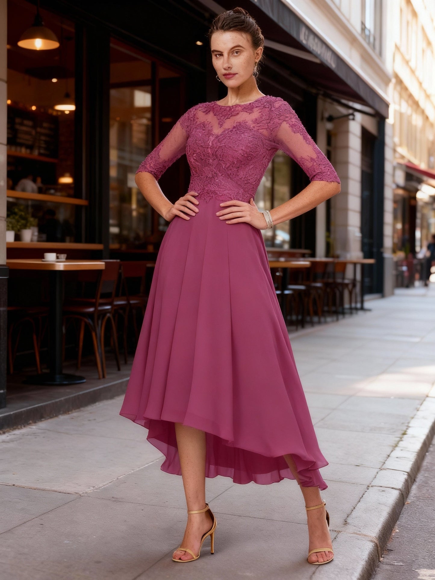 Robe de soirée de luxe en satin élégante