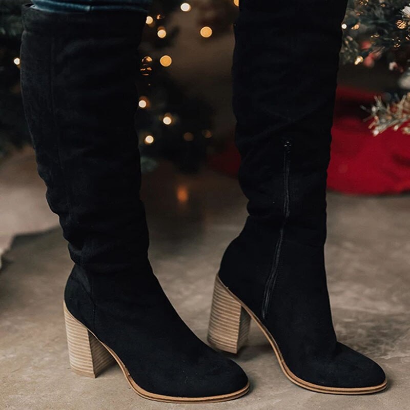 Bottes hautes en daim élégantes