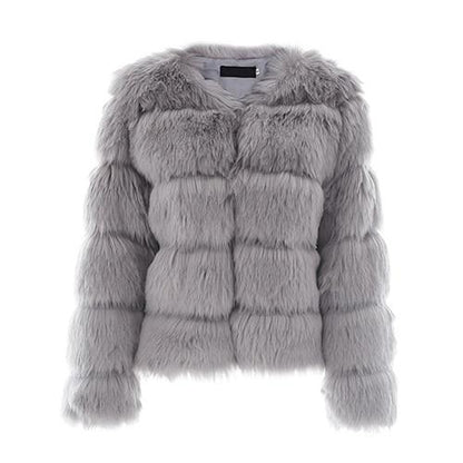 Veste en fourrure de luxe pour femme, design élégant