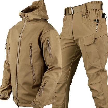 Ensemble extérieur homme résistant à l'hiver pratique