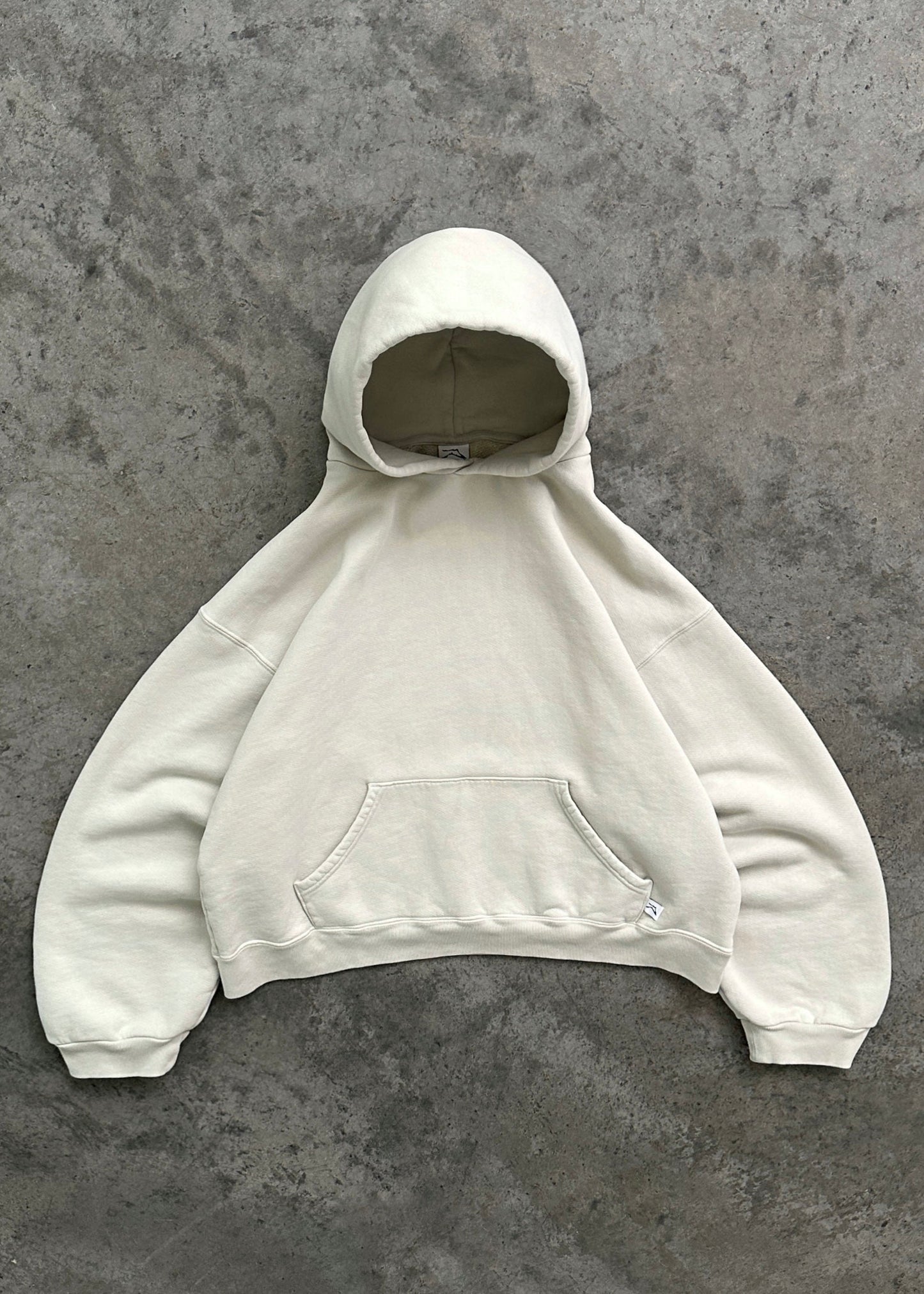 Grand sweat à capuche confortable et décontracté pour le quotidien