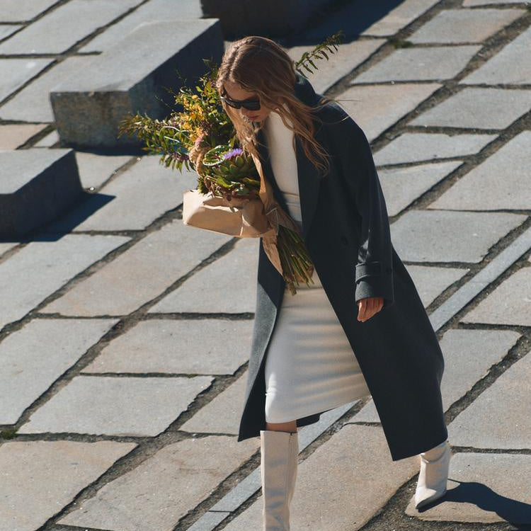 Trench-coat élégant pour femme, coupe oversize, en mélange de laine, classique