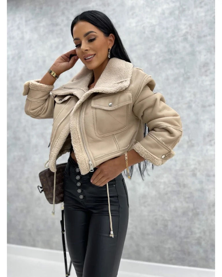 Blouson en cuir élégant noir avec doublure teddy pour femmes