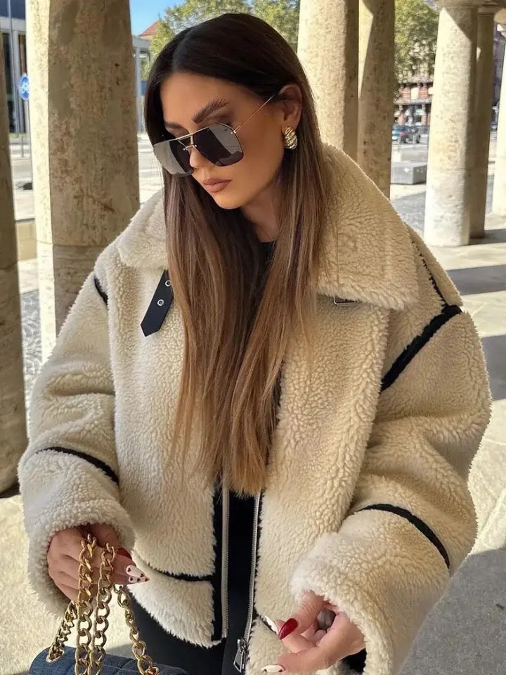 Modische Teddyjacke Damen Vielseitig - IdealeKleiden