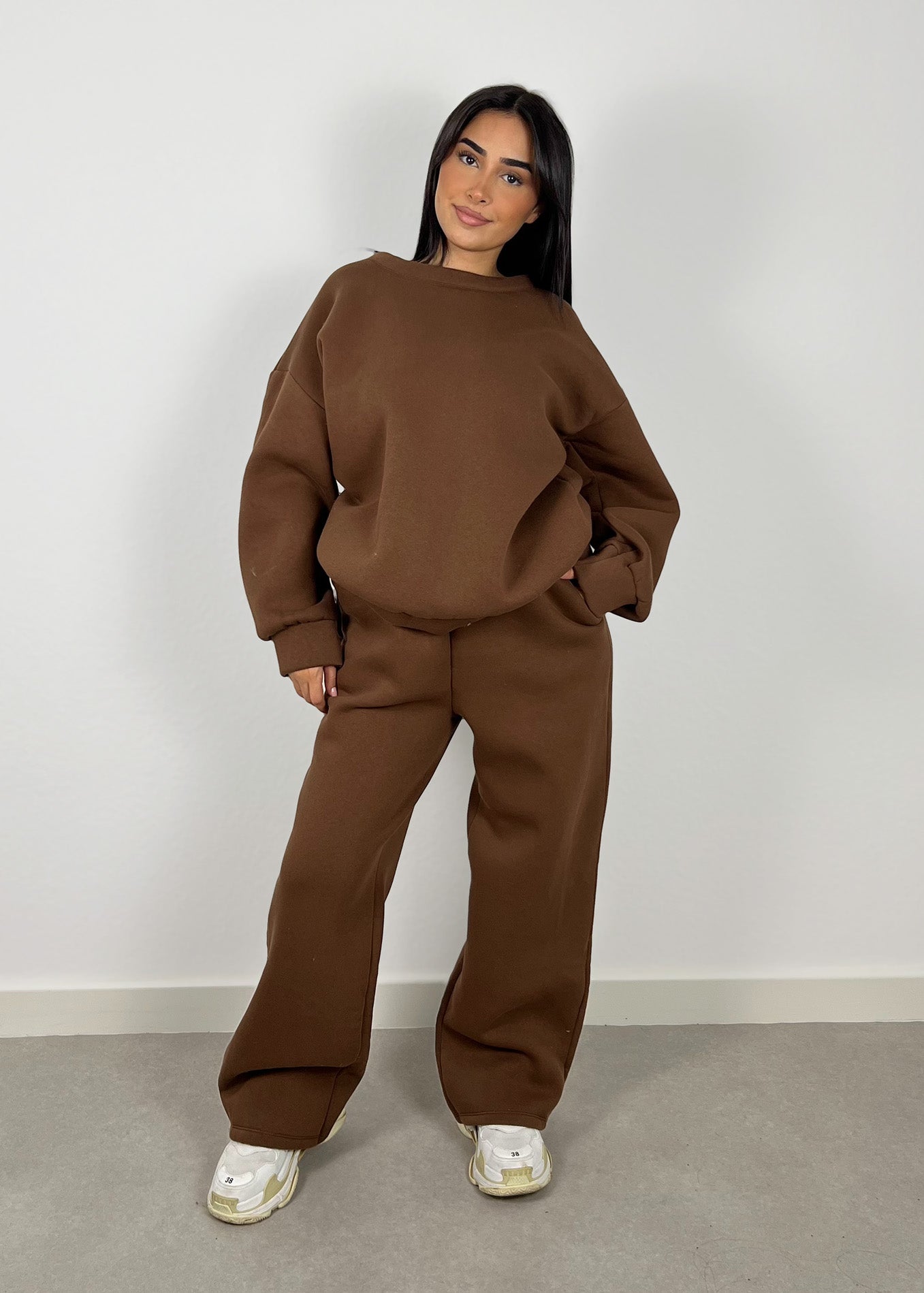 Stylischer Sportanzug Damen Modern - IdealeKleiden