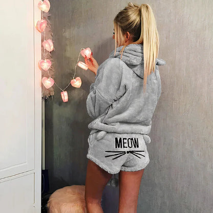 Ensemble pyjama femme : Haut et short en coton