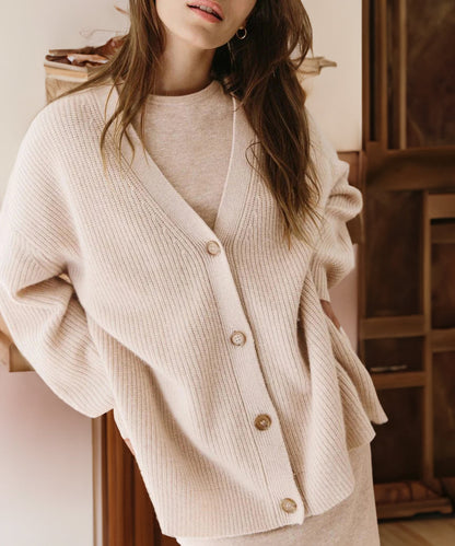 Cardigan ample pour femmes avec boutons