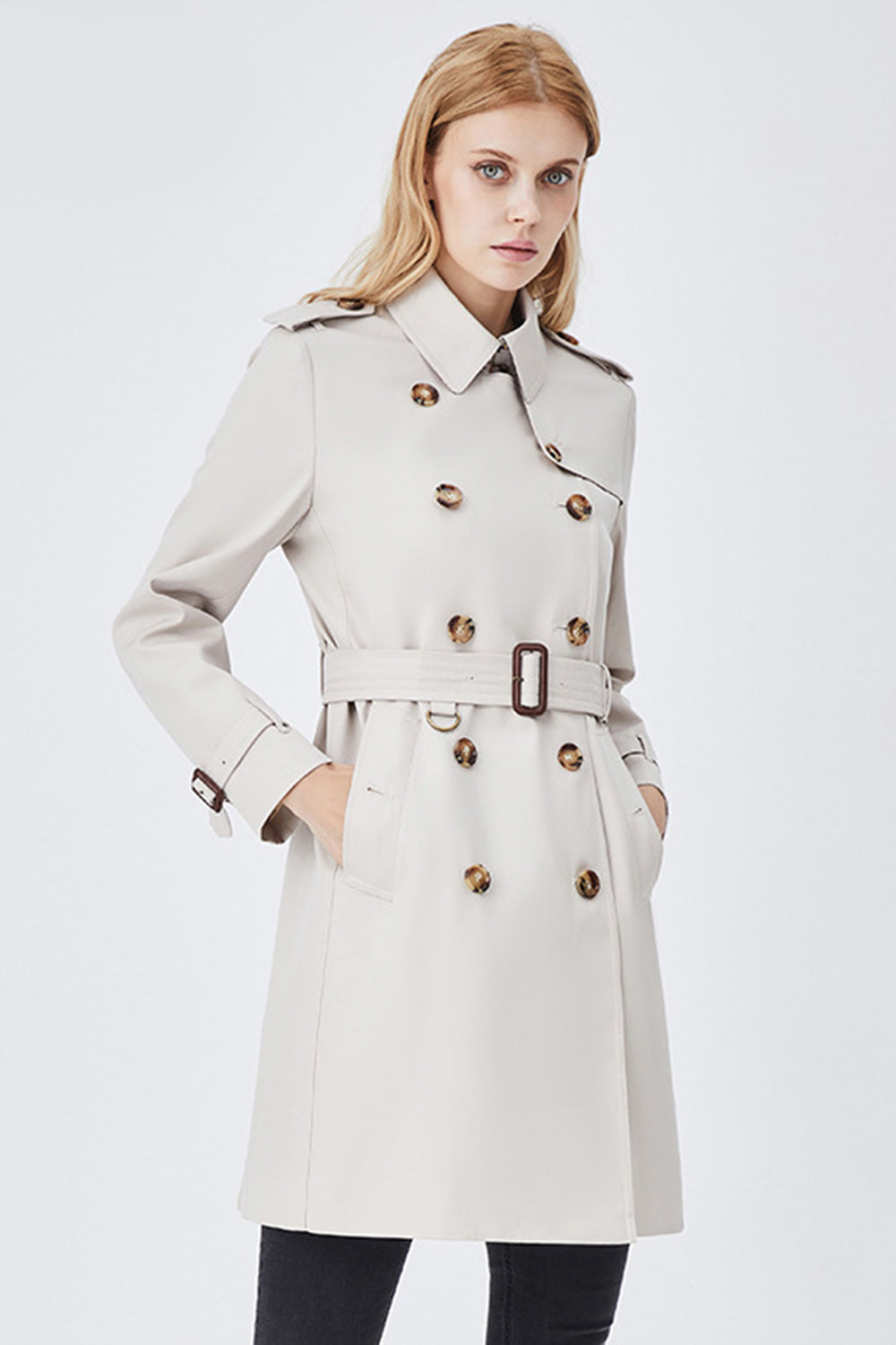 Manteau long élégant pour femme avec ceinture