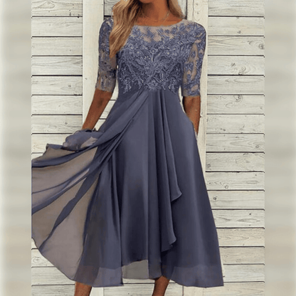 Robe élégante mi-longue de cocktail pour femme