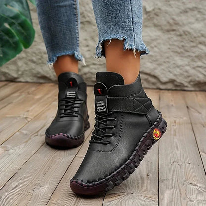 Bottes de randonnée beiges élégantes pour l'extérieur