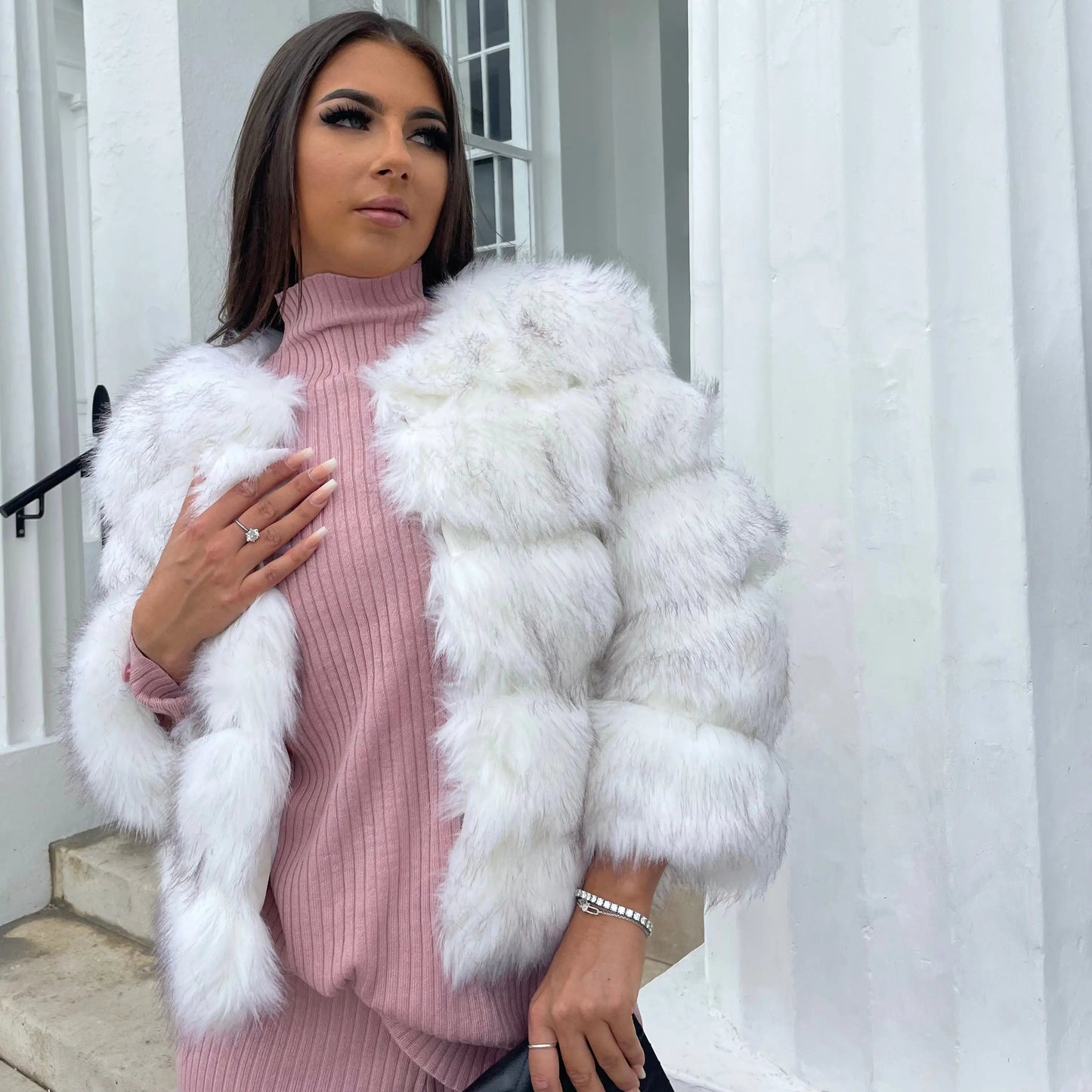 Doudoune d'hiver pour femmes, fausse fourrure, design de luxe