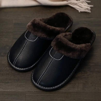 Pantoufles en cuir Semelle intérieure en fourrure douce