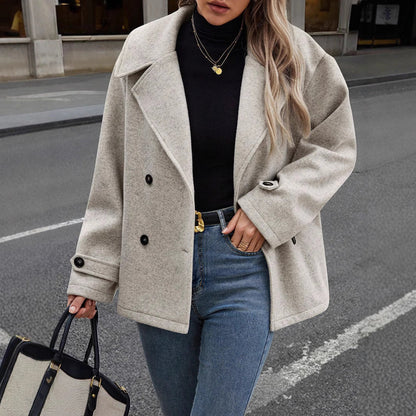 Veste en laine confortable pour femmes avec boutons
