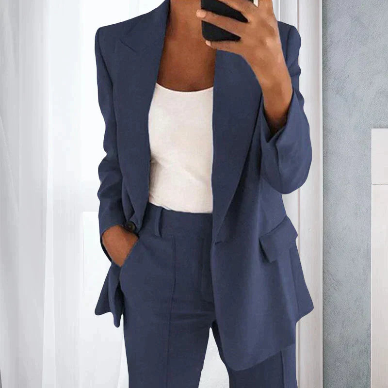 Ensemble de tailleur élégant pour femme