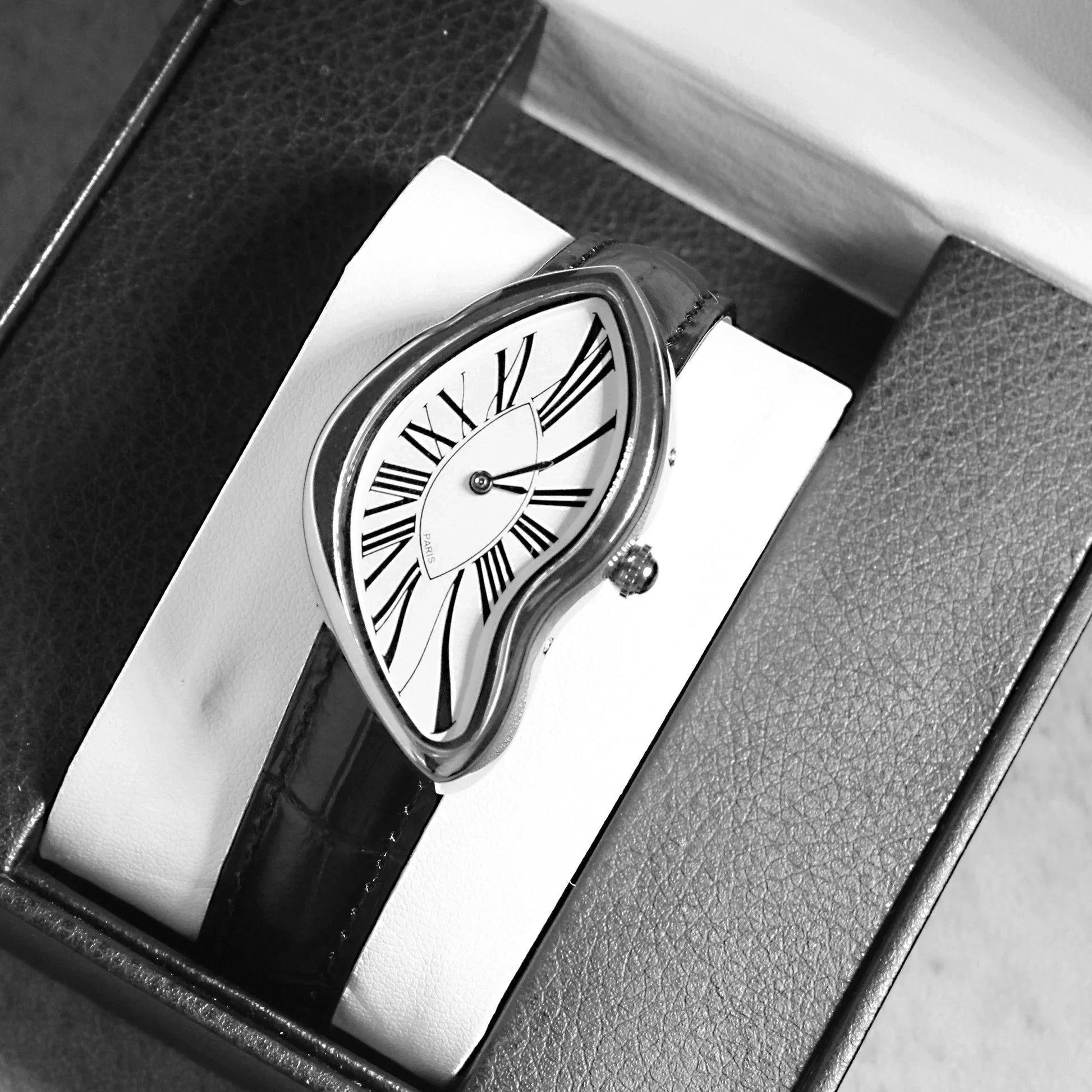 Stylische Herrenuhr Leder Schwarzes Armband - IdealeKleiden