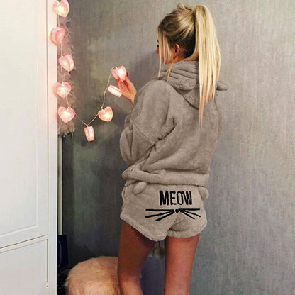 Ensemble pyjama doux en polaire à capuche pour femme