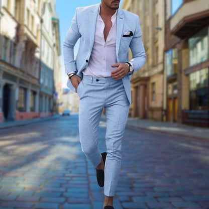 Costumes élégants pour hommes coupe slim