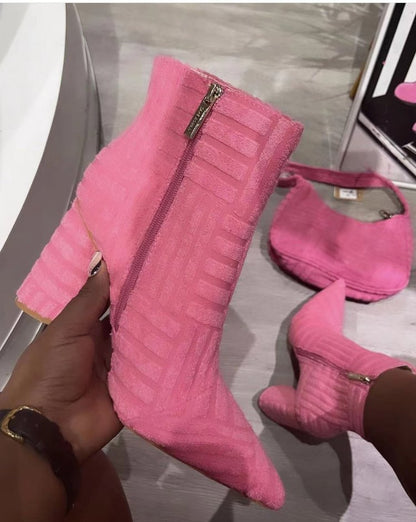 Bottine élégante aspect cuir pour femme