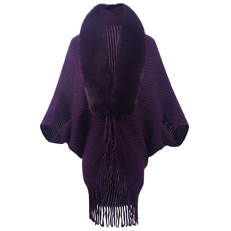 Poncho de luxe tricoté pour femme avec col en fausse fourrure et franges