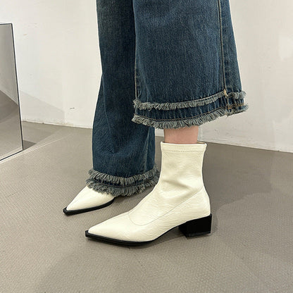 Bottines femme élégantes bout pointu talon carré