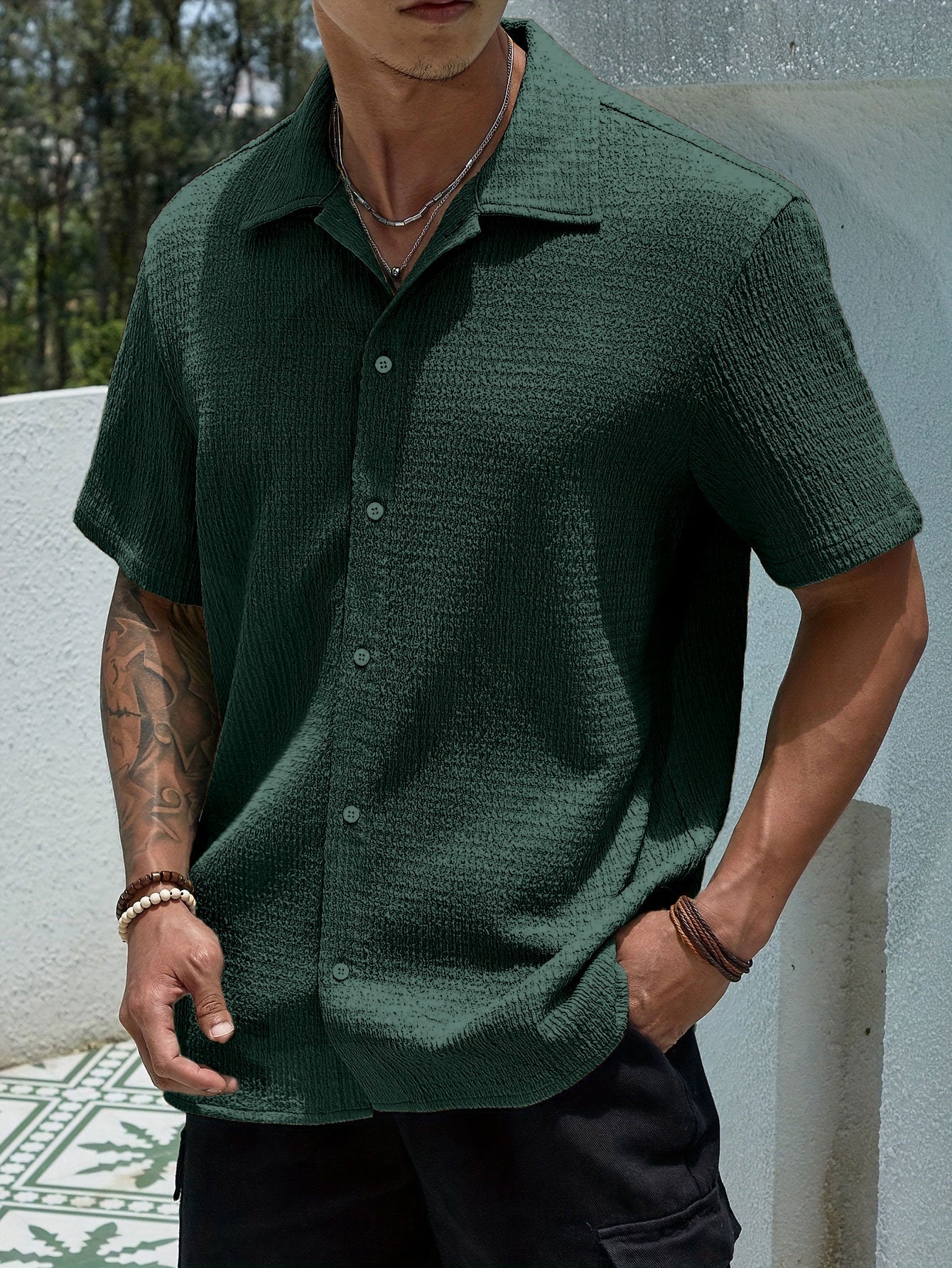 Chemise d'été moderne à manches courtes pour homme