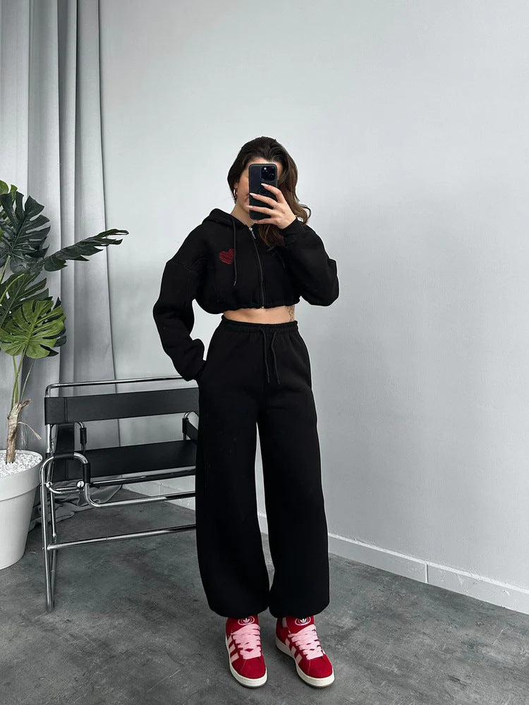 Ensemble de survêtement femme : sweat à capuche et pantalon de jogging confortable
