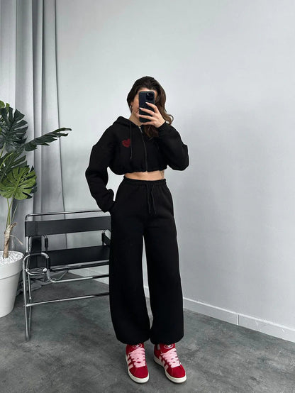 Ensemble de survêtement femme : sweat à capuche et pantalon de jogging confortable