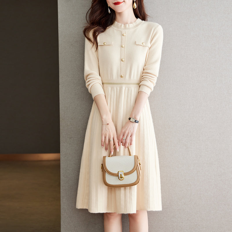 Robe pull femme Col montant design élégant