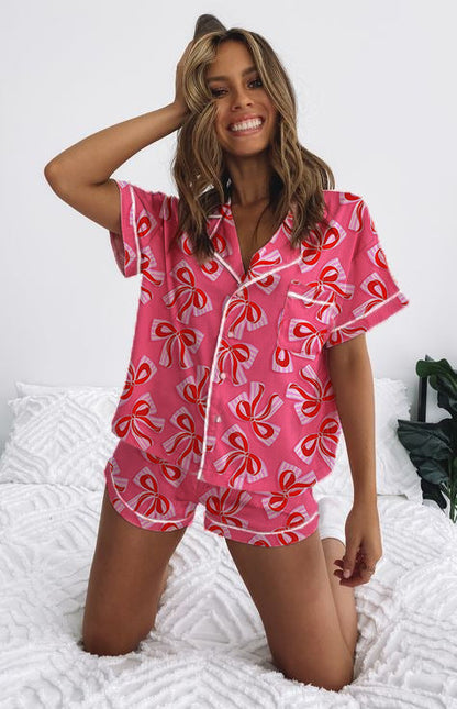 Ensemble pyjama femme manches courtes motif nœuds mignons
