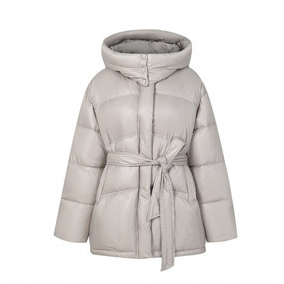 Manteau d'hiver élégant matelassé pour femme avec ceinture et capuche