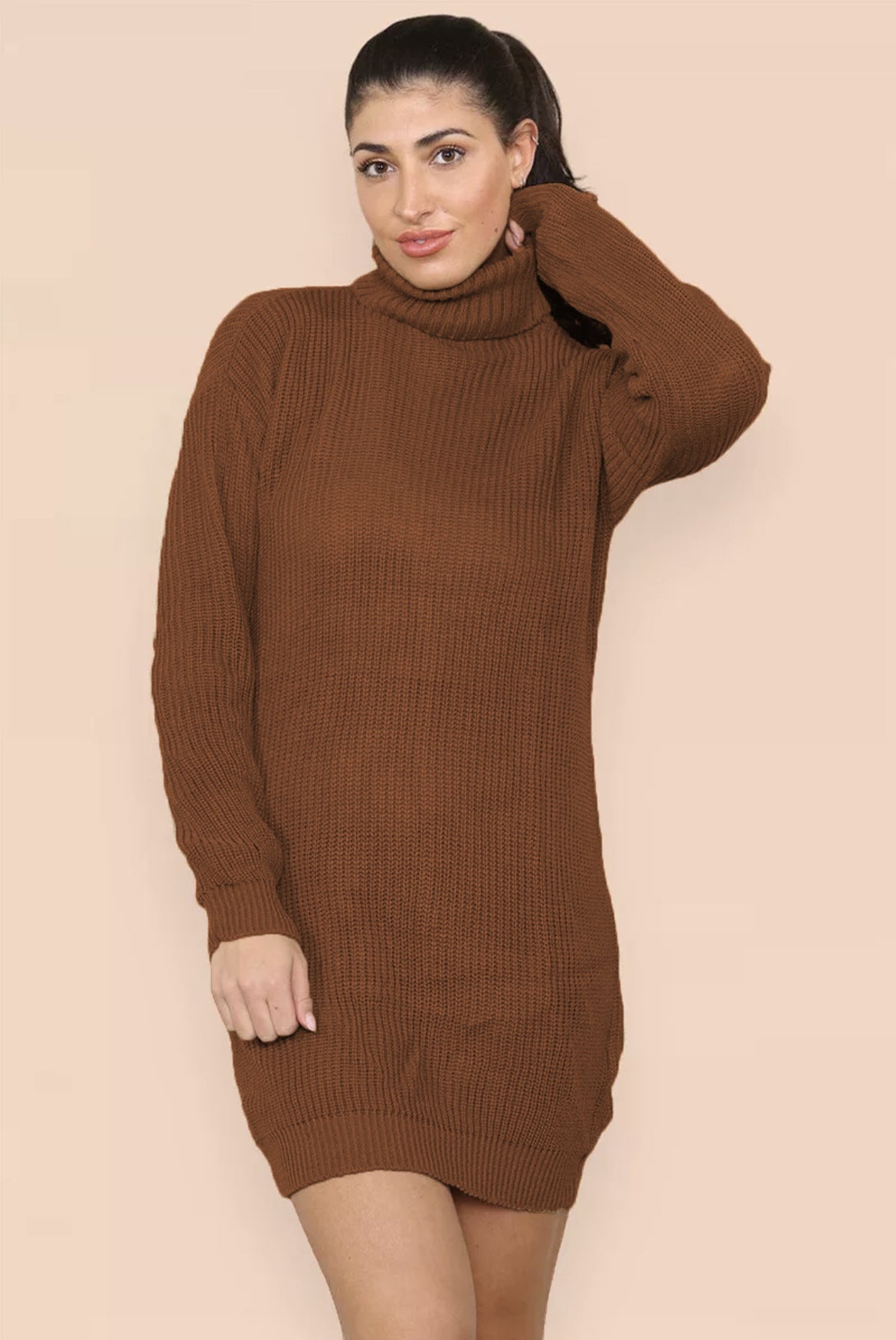 Robe pull femme col montant tricotée élégante