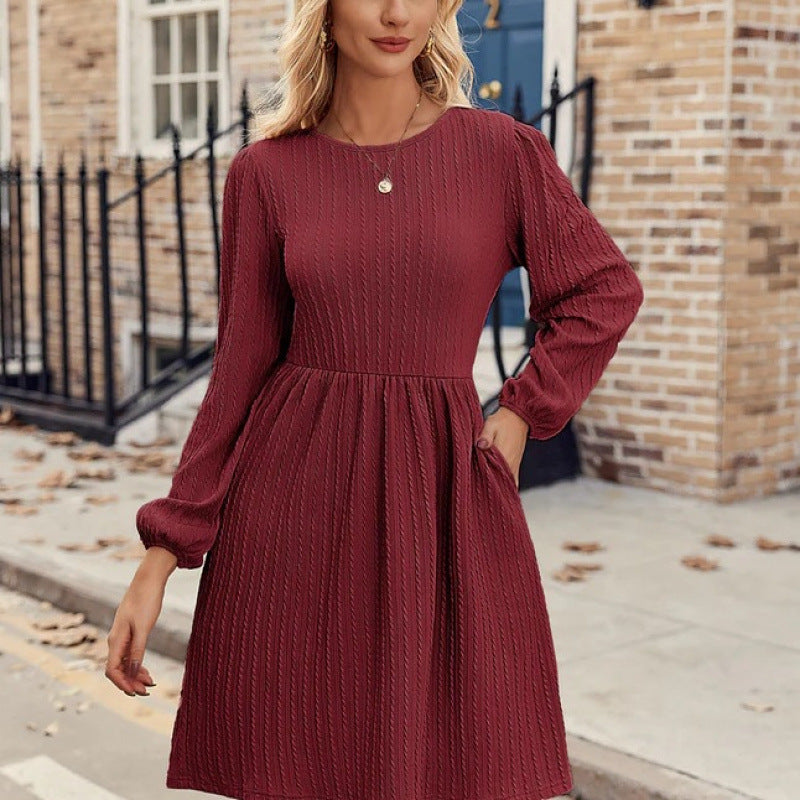 Robe trapèze femme avec manches bouffantes élégant design en tricot côtelé