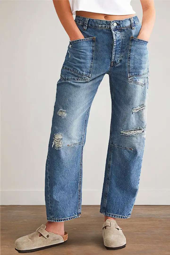 Jeans pour femmes coupe confort à grandes poches