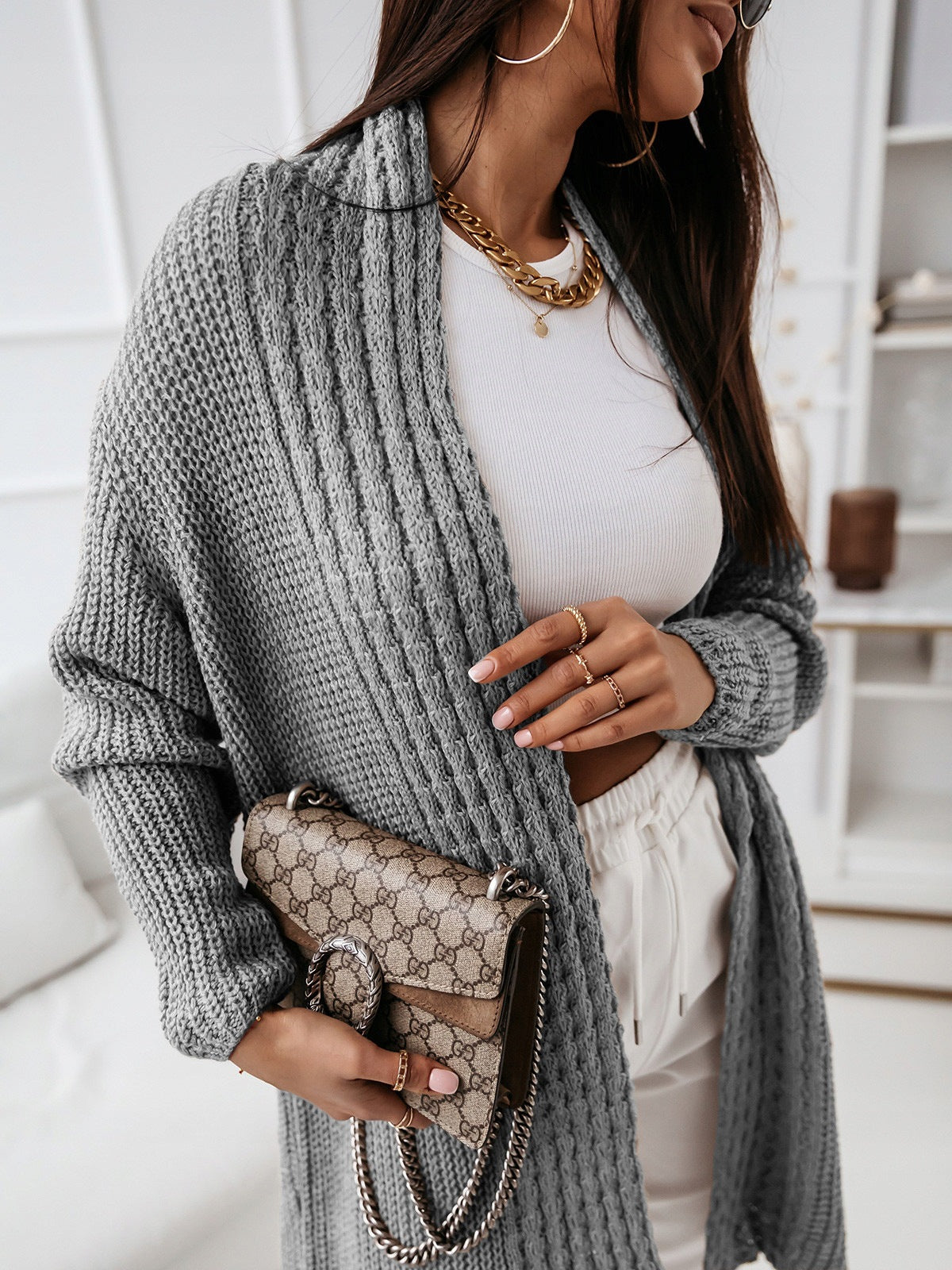 Gilet en tricot à manches longues, aspect laineux, ample et lacé