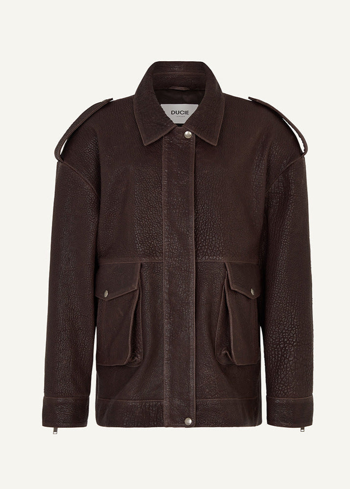 Veste en cuir marron foncé avec poches pratiques
