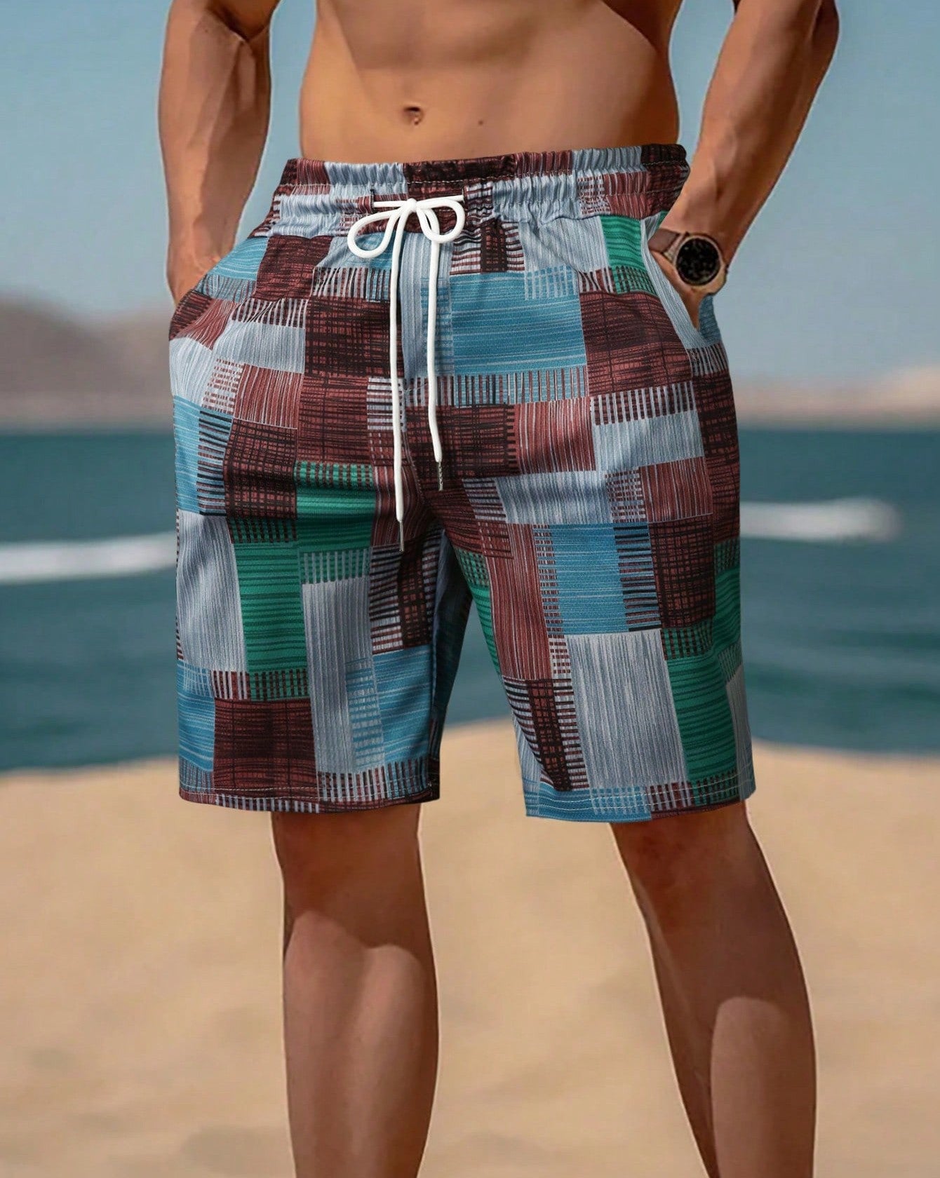 Short de bain pour homme au design graphique moderne