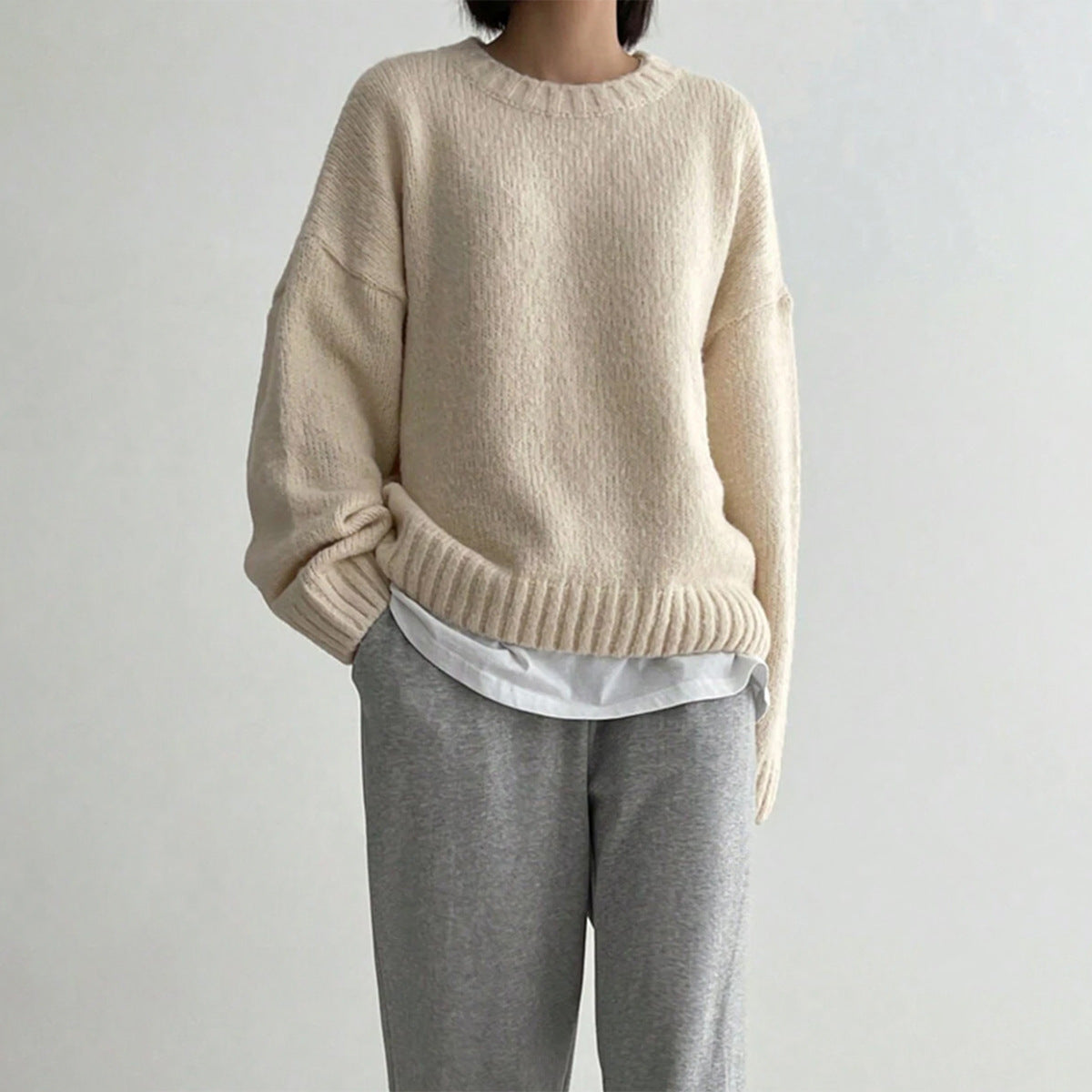 Pull tricoté femme coupe oversize col rond mode automne