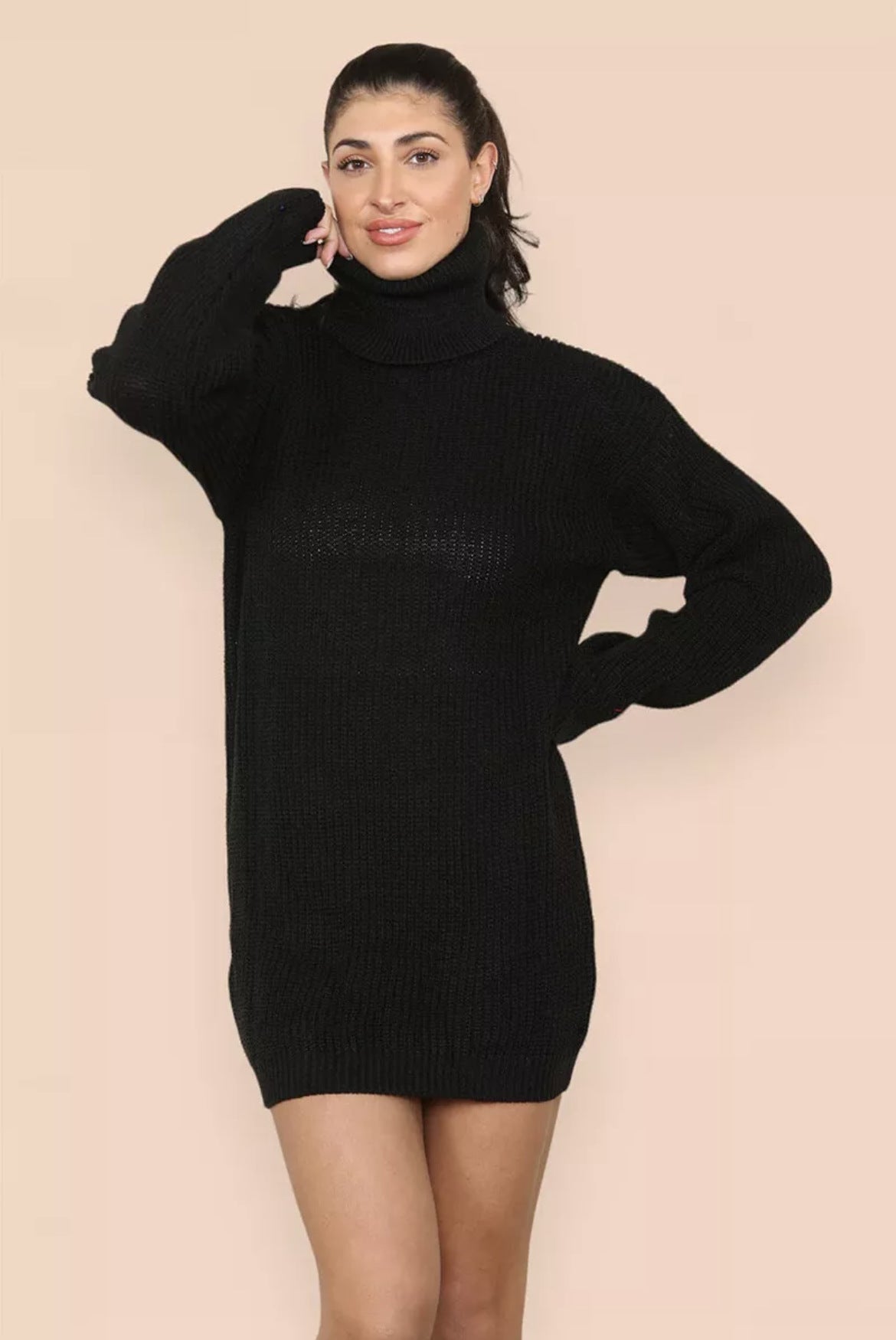 Robe pull femme col montant tricotée élégante