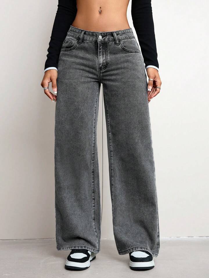 Les chaussures pour femmes ne sont pas dans le titre, c'est un pantalon : Jean large pour femme taille haute confortable