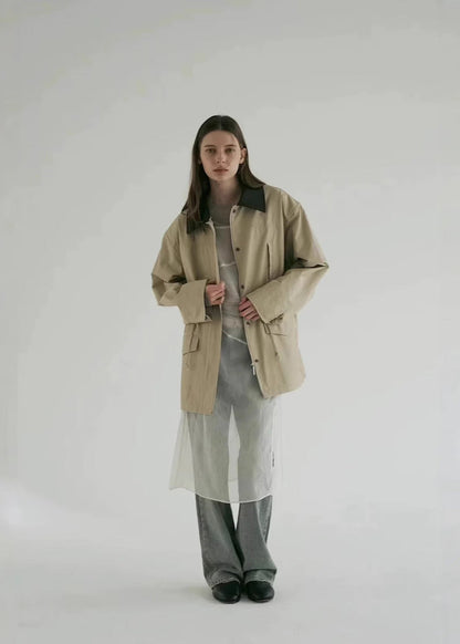 Modische Outdoor-Jacke Mit Kontrastkragen - IdealeKleiden